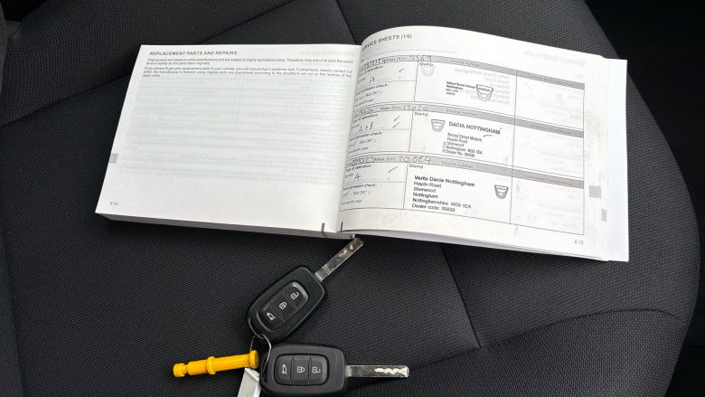 Dacia Jogger 1.0 TCe Essential 5dr Petrol Estate